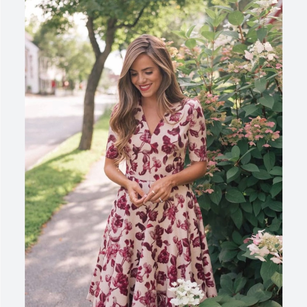 Gal Meets Glam Burgundy Floral Midi Dress